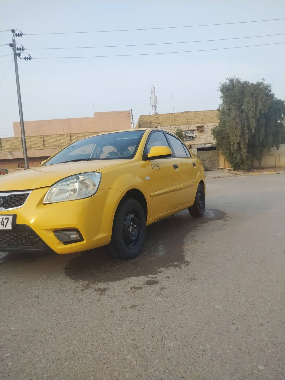 كيه ريو ٢٠١٢ خليجي ١٦٠٠ باسمي رقم انكليزي كير جديد مكينه جديدة حداديه طخم تاير مسويلها ادامه كامله لمنظومة البنزين جاهزه على آخر حبايه من مكينه وكير وحداديه وتبريد مكفولة من العيب الشرعي والضربه القويه السعر ٩٠ وبيها مجال قليل للاستفسار الاتصال على الرقم ***********
