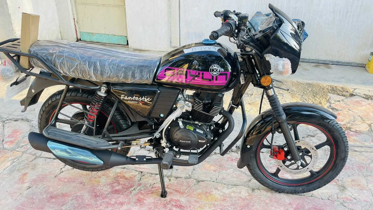 سلام عليكم اخوان دراجة للبيع مكان ديالى المقدادية دراجة بعدها زيرو ماماشية صفر كيلو متر ارقام و سنوية *********** اتصل و دلل
