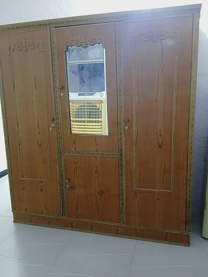 كنتور ابو 3 سوكي نضيف حيل.  اخو الجديد ١٨٠ مكان كوفه متوفر توصيل


**إذا كنت صاحب هذا الإعلان وتريد حذفه لأي سبب، رجاءا أرسل رسالة إلى الدعم الفني**