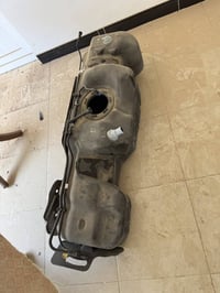 تنكي بنزين مال شوفرليت سلفرادو موديل 2024 للبيع بي فتحة كلش زغير من جو...