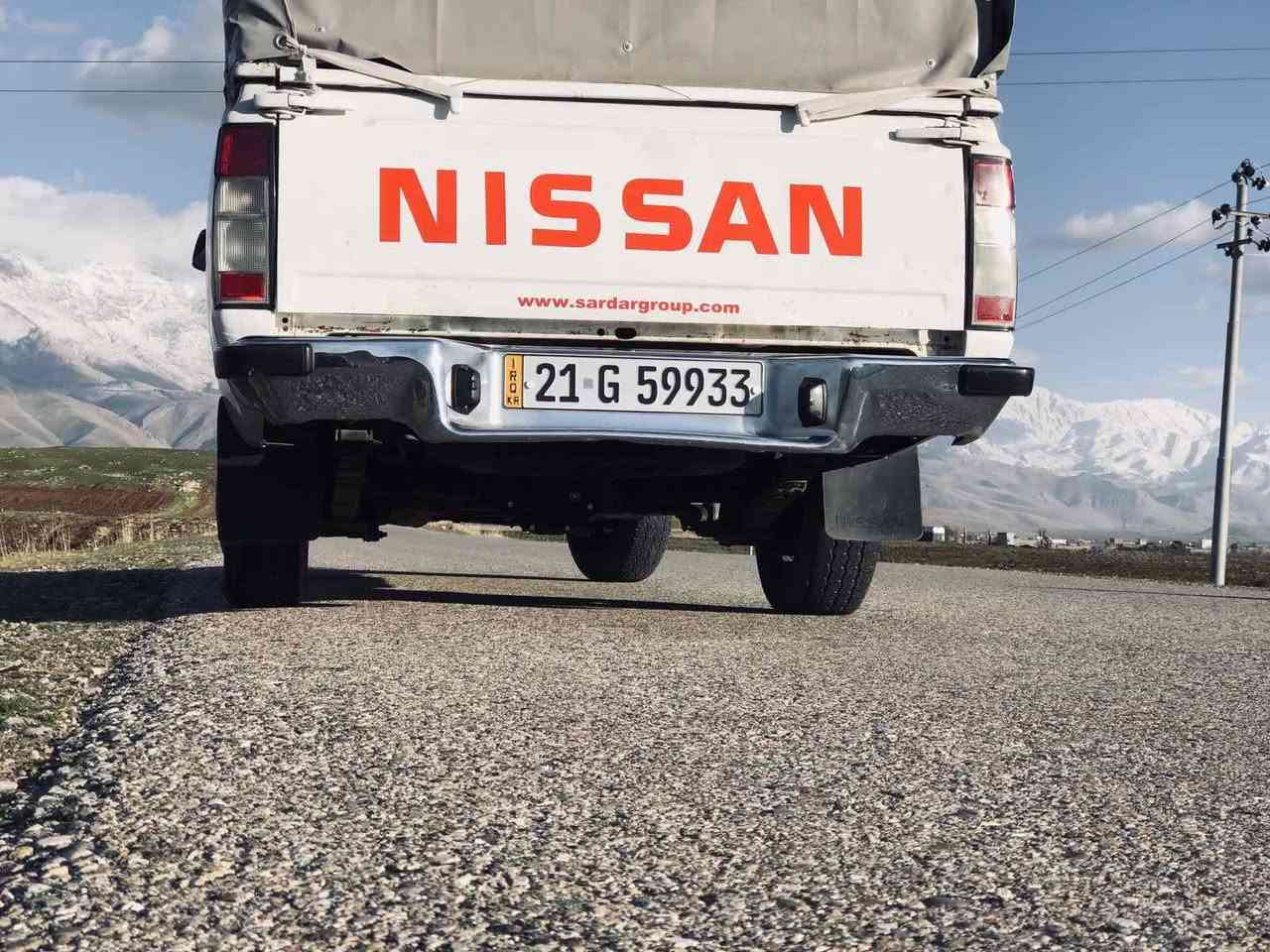 نیسان مۆدێل 2012ی تایلەند

سەیارەکە بۆ یاخی نیە

پیش و دوای دەعمی نیە

مەکینەی نەکراوەتەوە

ئەکسل و گێڕو مەکینەی بەشەرتی فیتەر

سەنەوی بەناوی خۆمەوەیە مانگی 
12ی 2027 بەسەر دەچێت

تەحویلو غەرامە بەشەرت

تایەی تازەیە هیچ مەسرەفێکی تێدا نیە ماڵی کاسپیە لەسەر دەقی شەریکە ماوەتەوە

.......سەیارەکە ناو بۆدی تێدا نیە چادرو چمچەی لەگەڵ نیە. 

شوێن سید سادق 

ژ.م 06 43 106 0750 
0770 189 10 05 السليمانية, العراق
