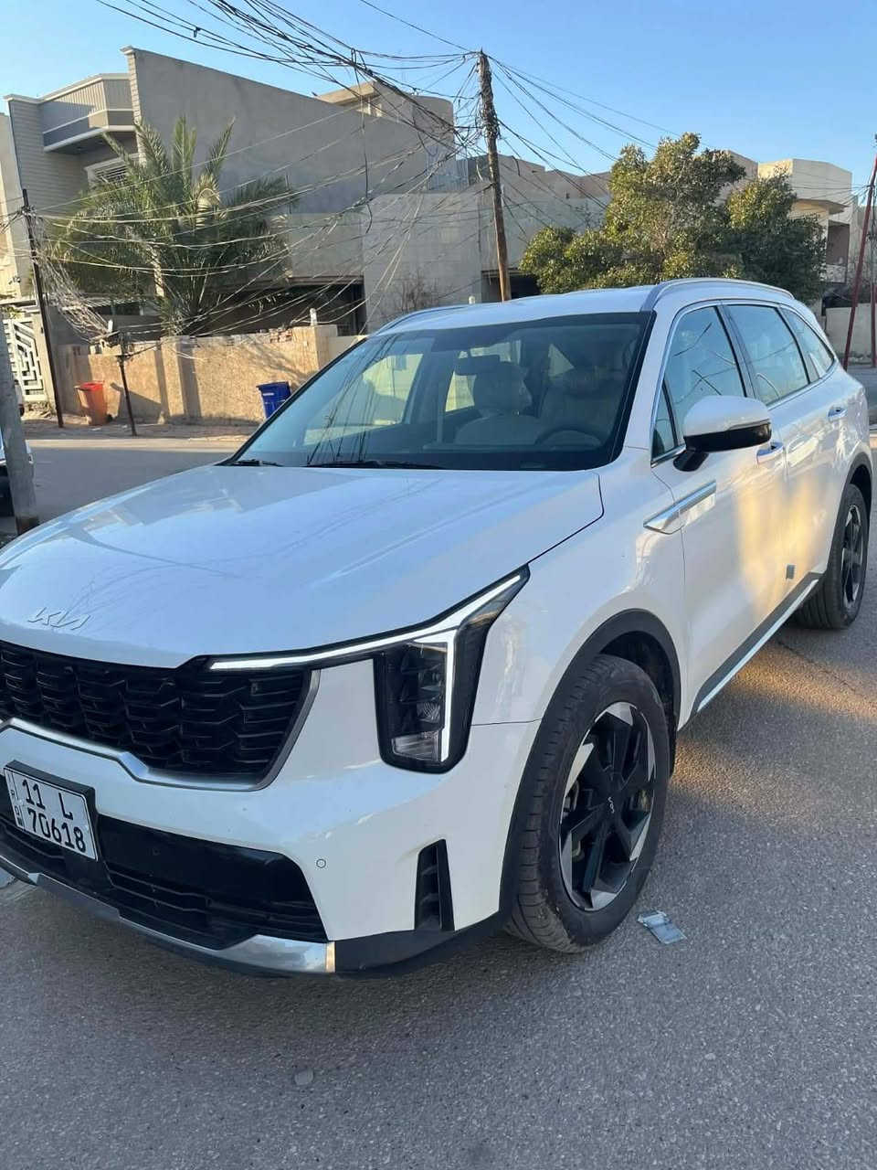 السلام عليكم سورنتو للبيع موديل ٢٤    ماشية ٢٢ رقم بغداد    السعر ٣١٠ مواصفات   قمارة حديد ٧ راكب    بعدها بضمان الوكالة الدولية حجم محرك ٣٥٠٠    ٦سلندر باقي المواصفات معروفة بدون صبغ رقم الهاتف   *********** المكان بعقوبة الجديدة
