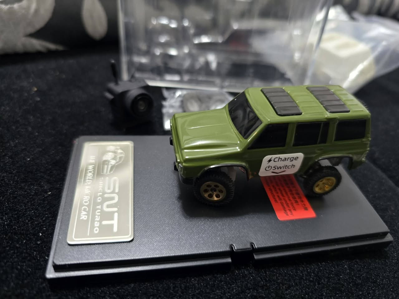 سيارة حجم 1/100
السيارة فد شي
 كوالتي عالي
وزن ثقيل
السيارة اكثر من روعة
السيارة كراولار وتحتوي ع كاميره 
موجود قطعتين
قطعة مابيها اي شي سعرها 80
والثاني تحتاجلها برغي يثبت السيرفو بالستيرين 70
شوف الفديوات


**إذا كنت صاحب هذا الإعلان وتريد حذفه لأي سبب، رجاءا أرسل رسالة إلى الدعم الفني**