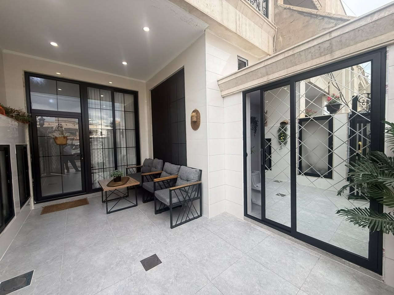 #بيت_للبيع
🔸سند طابو يتسجل بإسم اي عراقي

📍أربيل - حي 5 حساروك قرب مجدي مول 

➖مساحة 100 متر مقابل حديقه 
يتكون⤵️
➖3 غرف نوم 
➖استقبال-صاله-مطبخ-مجموعه صحيات-كراج

للتفاصيل اكثر او استفسار و سعر 👈🏼https://t.me/aqaratalshmal
#سعر رقم 1
***********
***********

#عقارات_اربيل_عقارات_موصل_عقارات_انبار_عقارات_البصرة_عقارات_كركوك_عقارات_ديالي_لانه_ستي_تكريت
#عقارات_سامرا_هفالان_فرمانبران_ستي_كلوبال_ستي
#حي_قربو_اشتي_فيلج_هيوا_ستي_اوزال_ستي_اربيل_الجديدة_5حساروك_ازادي_نوي_مارينا_ستي

1070
