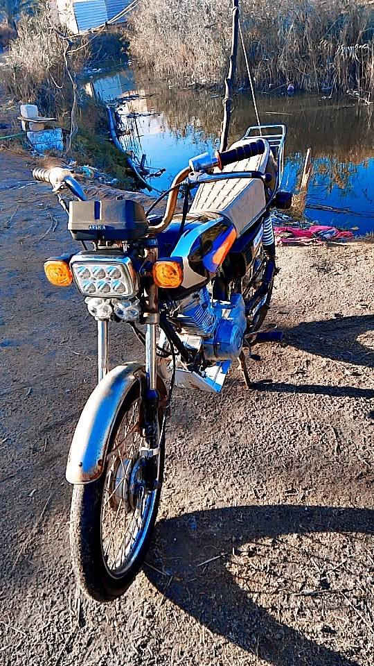 سلام عليكم شباب 
دراجة يراني البيع دراجة ادوات 🛠 ادوات 
محرك برفاز مجفته ودراجة تعميره كله جديد 
وكلشي شغال بيها ضفير جديده اشاير 
السعر 430وبيها مجال بصيط


**إذا كنت صاحب هذا الإعلان وتريد حذفه لأي سبب، رجاءا أرسل رسالة إلى الدعم الفني**