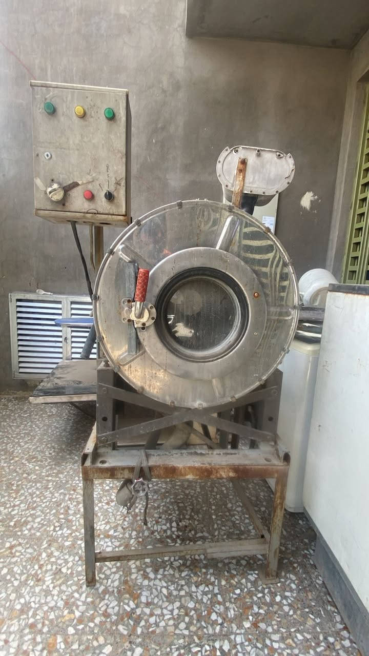 للبيع مجموعة مكائن ابيعهن كلهن ماابيع قطعة 👍😉

للاستفسار خاص


**إذا كنت صاحب هذا الإعلان وتريد حذفه لأي سبب، رجاءا أرسل رسالة إلى الدعم الفني**