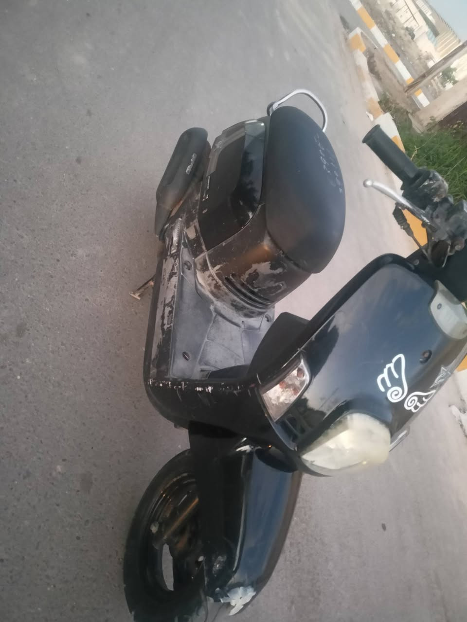 السـلام عليـكم
مـاكس بوليسي 
ححاويه من زيتون طلعتها قبل شكم شهر 
فقط ولفاتها بدلتهن اصلياات 

عداد سرعه 
عداد بانزين 

قفل ستيرن 
قفل جنطه 

حساس بريك 

كـفرات البلاد ختم واحد 

نهضه ومشي خير من الله  

سـلف هندر نكره 

الـسعر 750 وبيها مجال 

الشراي يتصل ع رقم لو يرسلني خاص 
***********

مـكاني ناصريه مركز بالشموخ
