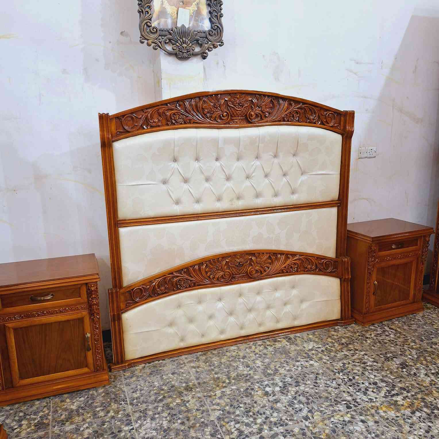 غرف اخو لجديد استعمال قليل وكله زان لضهر جرجوبه برغي قاعده وسكف بلوك مكانه بلديات السعر مناسب كلشش توصيل مجاني داخل مكان بغداد البلديات الهاتف ***********متواجد واساب
