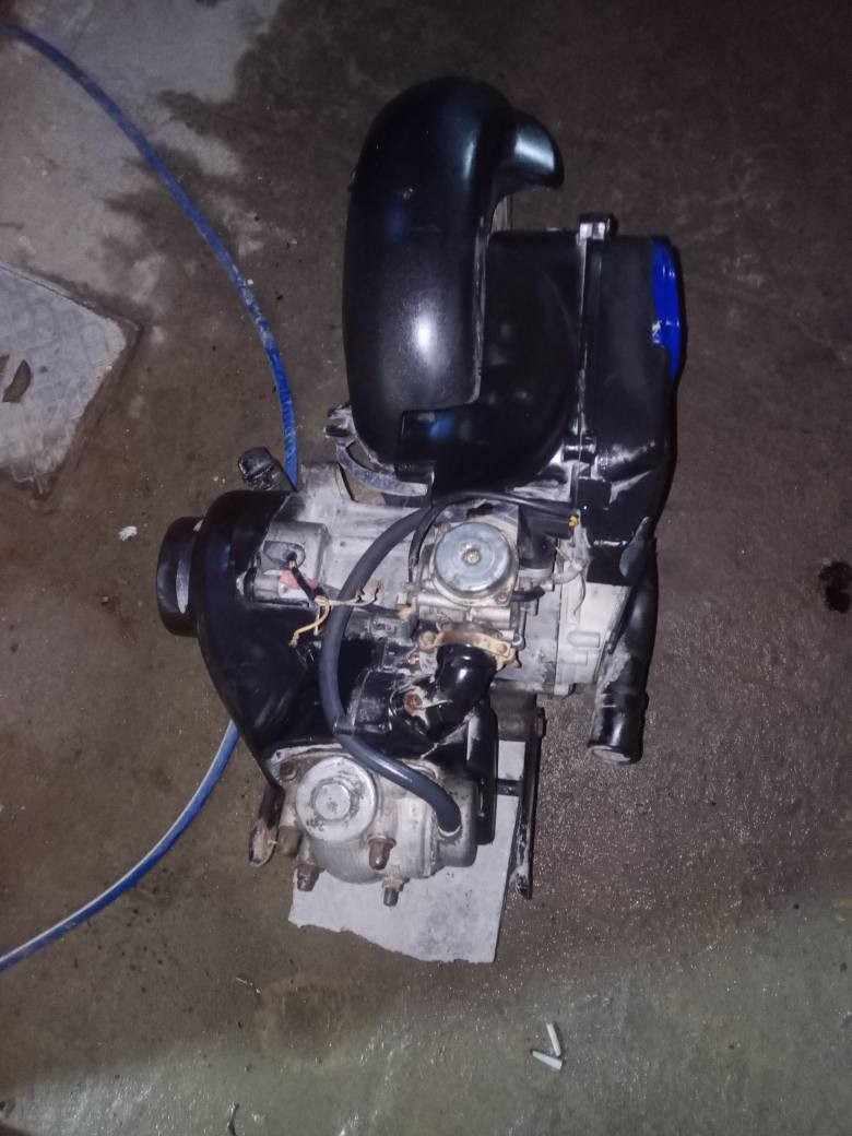 السلام عليكم مكينه ماكس لبيع شغاله هيه بس بيع كوم حديد لا بيه صوت ولا شي بس جيب وشد غراضه كامله سعره 100 بيه مجال مكاني البصره الجزيرة زين عابدين رقم *********** البصرة, العراق
