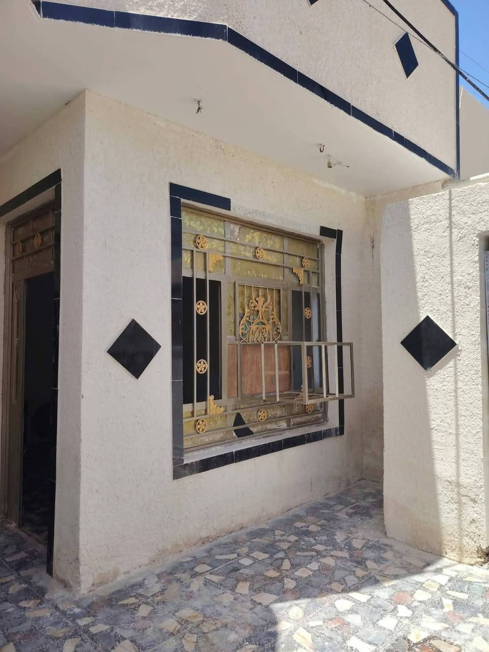 السلام عليكم بيت مساحه ١٢٠م بلدسيم السعر ٥٧وبي مجال ***********
