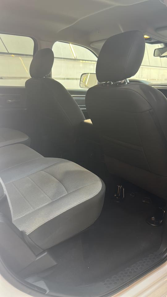 سلام عليكم رام كلاسك موديل 2023 كفاله عامه داخل تقرير امطار كلشي علا البلاد ما مفتوح بيه شي باب طويل بدي قصير مكينه 6 سلندر *********** عنواني بصره
