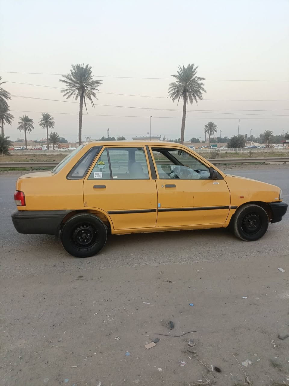 السلام عليكم سايبه للبيع 2012 السعر 24 قفل العنوان بغداد الامين رقم الهاتف***********
