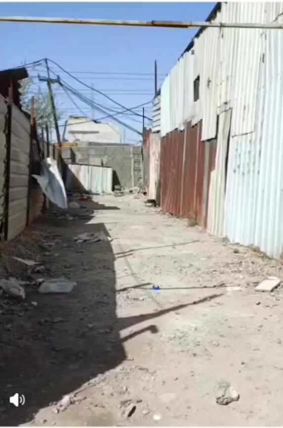 قطعه ارض للبيع واقع حال ام الكبر ولغزلان قريبه على تقاطع الكياره لمساحه 80/   ***********
