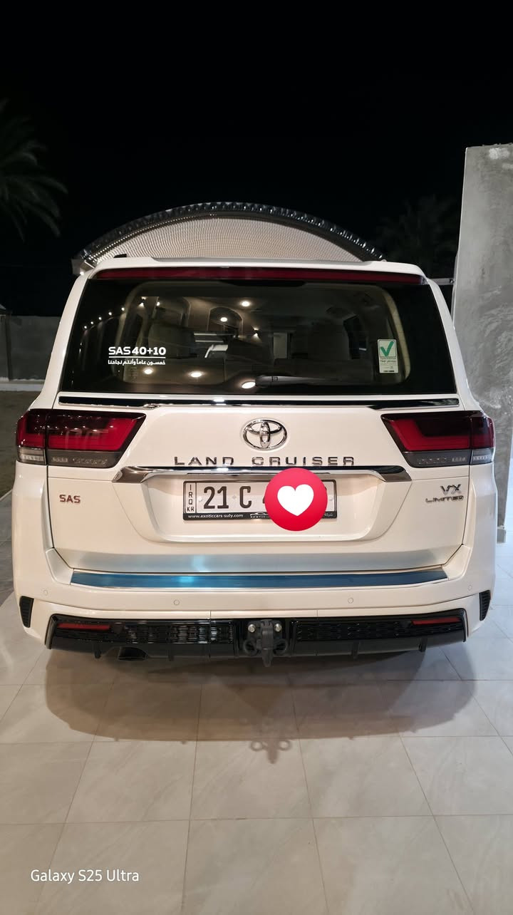 السلام عليكم لاندكروز 2024 شركه ساز أم  لضمان 
.VX. limutad
ماشيه 10 ألاف رقم  سليمانيه بسمي 
مواصفات معروفه 
مكاني بابل حله
***********
