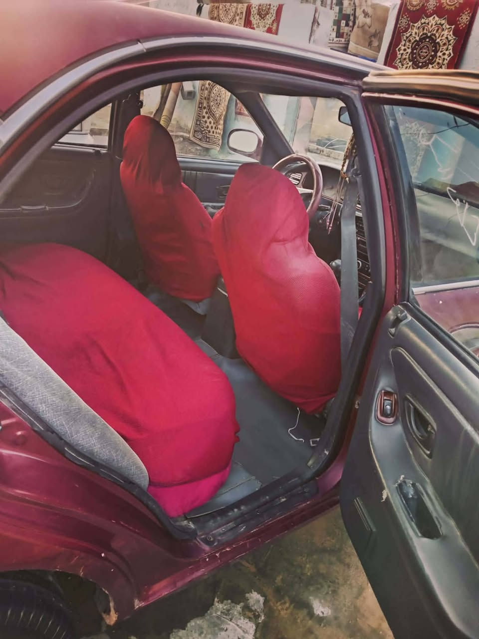 السلام عليكم
سوناتا 2 موديل 1995 رقم بغداد سنويه نافذه 
بسمي مشروع وطني سياره عوزهه صبغ 
مكينه 1800 لا صرف ولا بخار 
كير مكفول صدر جديد  تخم تأيرات
باتري جديد سياره خير من الله 
عنوان ديالى بلدروز قرب صيطره 60 السعر 43
  رقم هاتف ***********
