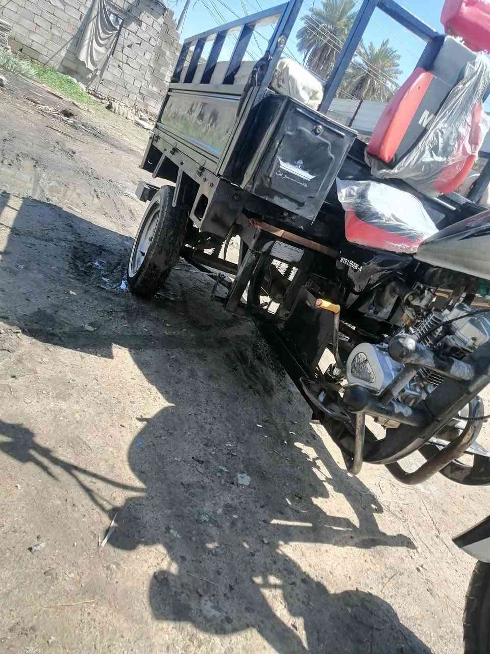 سلام عليكم ستوته مديل 21 أوراق جبرين محرك بلادي كلشي شغال اكسن مقفل تايرات خطه مليون و750  وبيه مجال مكان كوفه رقمي ***********
