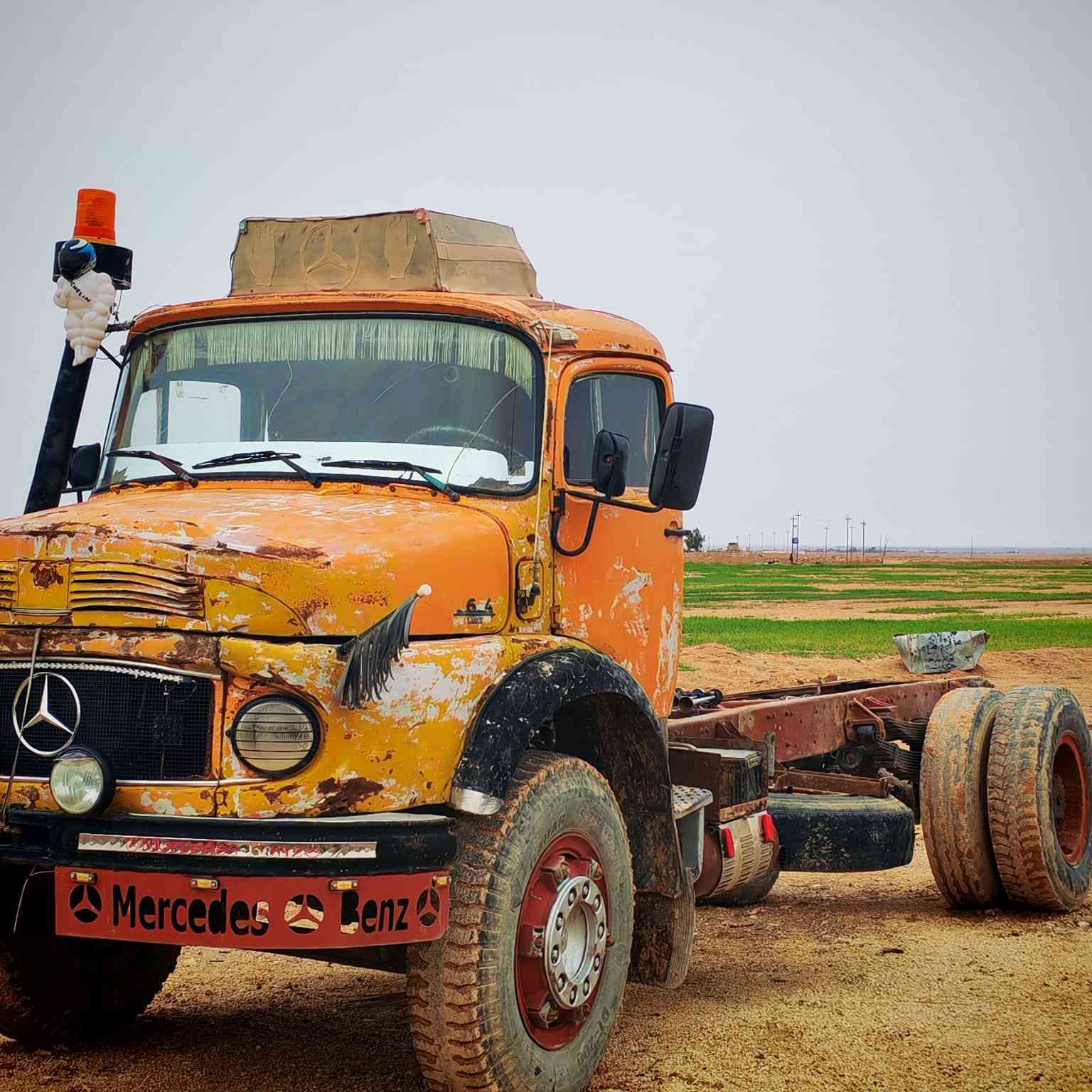 قجمه تك طويل البيع رقم انكليزي 
*********** ***********
