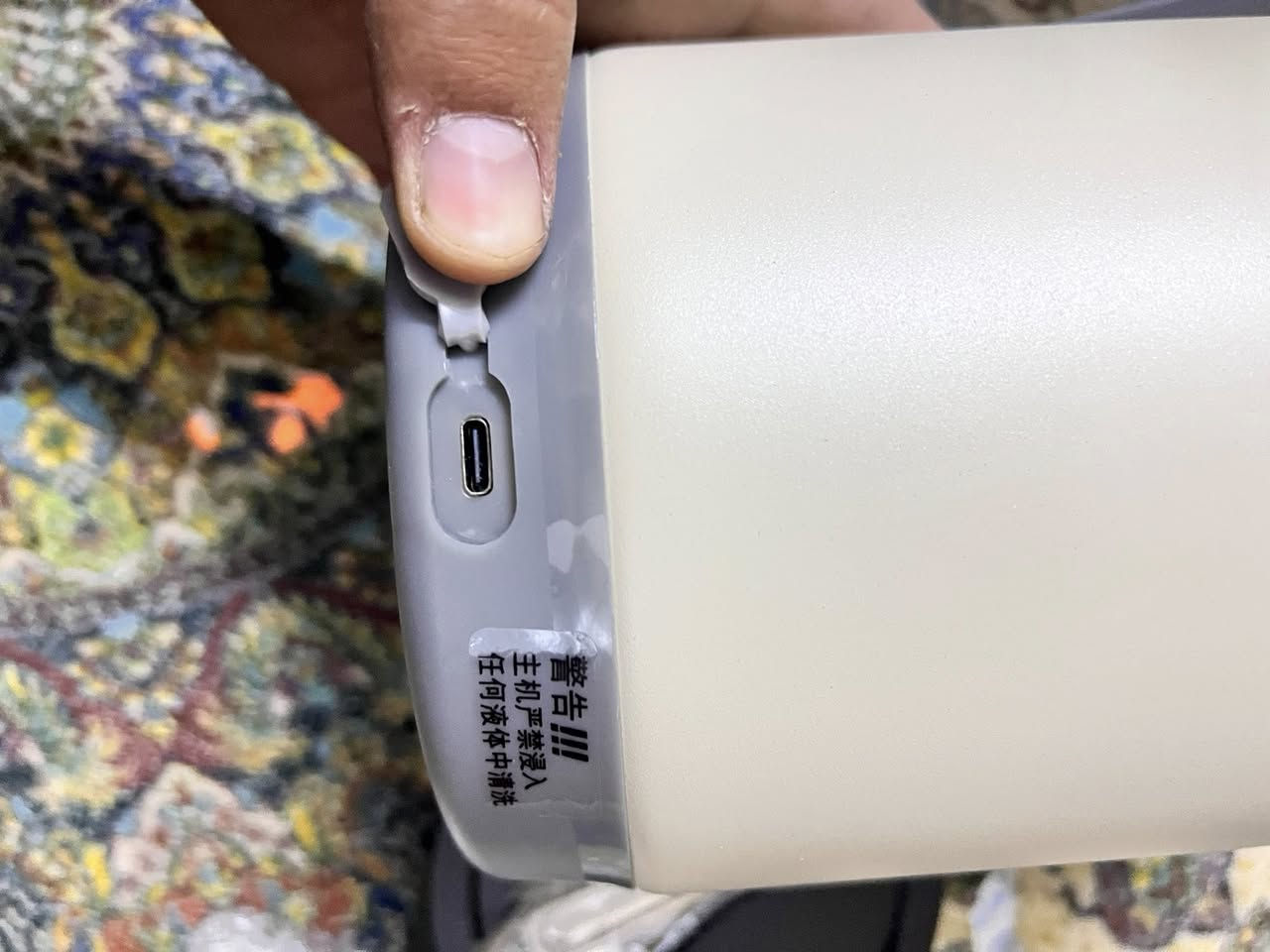 قطعه بهاذ الشكل حافض حراره
شحن تايبسي
انطوني سعر


**إذا كنت صاحب هذا الإعلان وتريد حذفه لأي سبب، رجاءا أرسل رسالة إلى الدعم الفني**