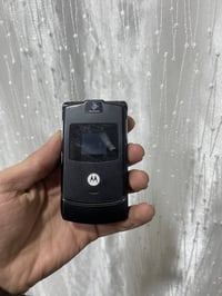 موتورولا • رازر V3