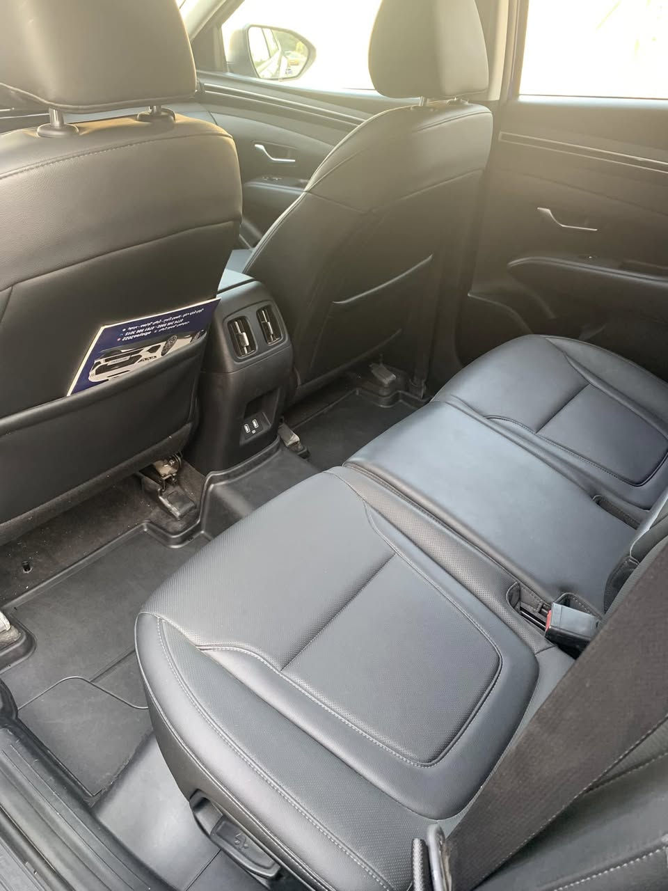 سلام عليكم  هونداي توسان موديل 2024 وارد امريكي  السياره بدون تبديل ولا صبغ بس بارد بل جاملغ   نفس القطع راجعات بدون يارباك 

مواصفات السياره 
رادار امامي خلفي جانبي 
فتحه سقف 
توقف ذاتي 
ترحيب اناره بل دوس علامه توسان 
تتفئه كشنات 
جنطه فتح عند القتراب 
تحديد مسار 
مثبت سرعه 
قياده ذاتيه 
بيبان لمس 
كشنات جاد 
اطفاء عند الوقوف 
لايتات زنون اربعه عدسات 
عنوان بغداد الزعفرانيه 
رقم الهاتف ***********
السعر 195
