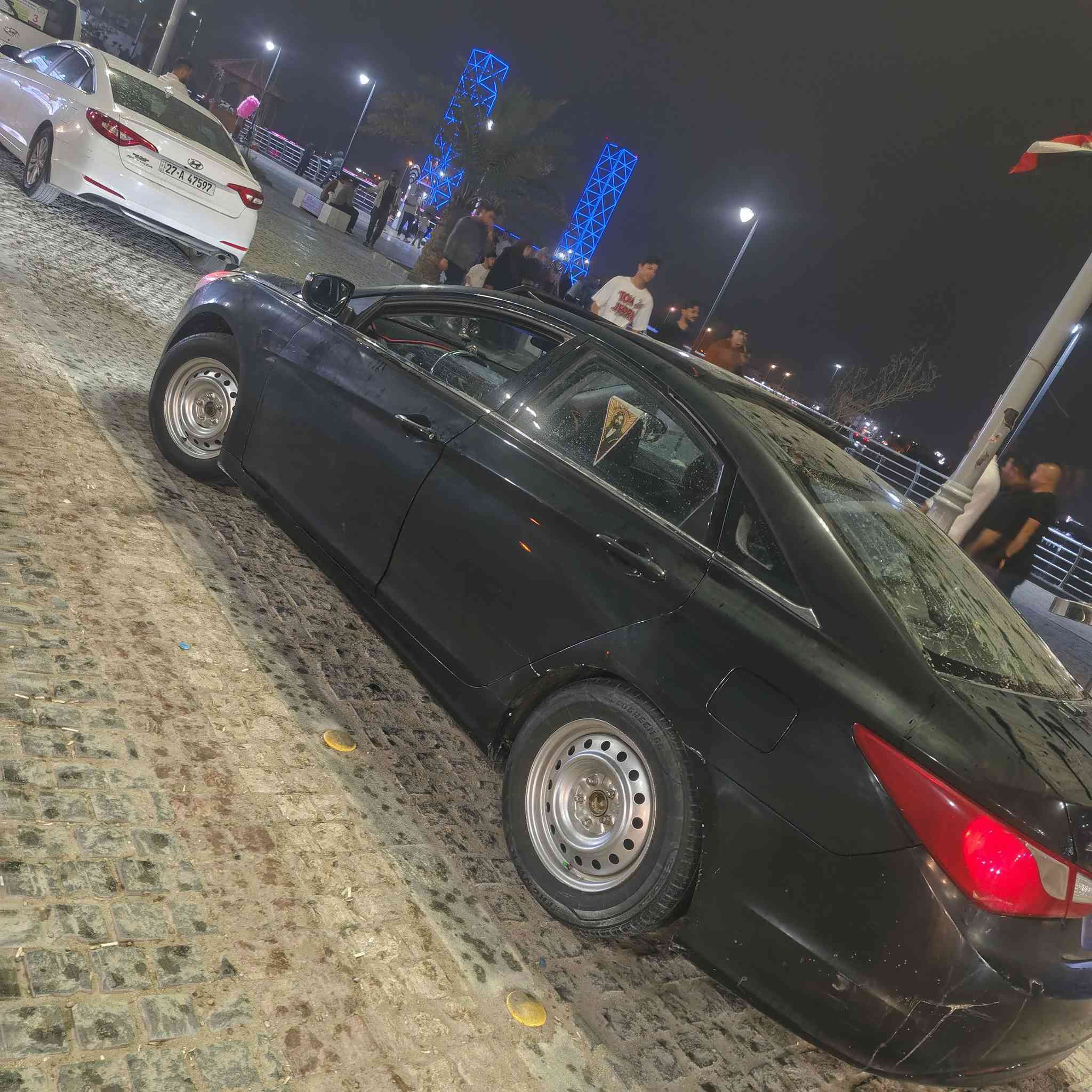 سونتا مديل ١٤فول مواصفات بني رامه سياره جاهزه مكينه جديده كير حداده تخم تاير توه كامله دخول جديد منضومه زنون منضومه لد دفن رقم جنوبي شقل بلاد درجه اوله#سعر ٤٨وبيه مجال ***********
