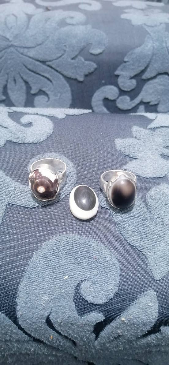 محابس فضه صياغه ابو قائم جزع واحد ع ٣٠ سماوه
***********
