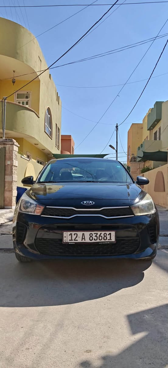 للبيع
كيا ريو 2019 أسود 
كير اي تي المرغوب 
كير مكينه شرط 
شرط التحويل سياره باسمي 
سنويه جديده 2031 تسقط هزه جديده 
تبريد ثلج ❄️
ضرره جاملغ فقط ومبدل باصلي شرط . ايرباك شركه سليم 
مواصفات S المعروفه بالريو 
السعر (115) مجال بسيط
للتواصل علئ الرقم :***********
