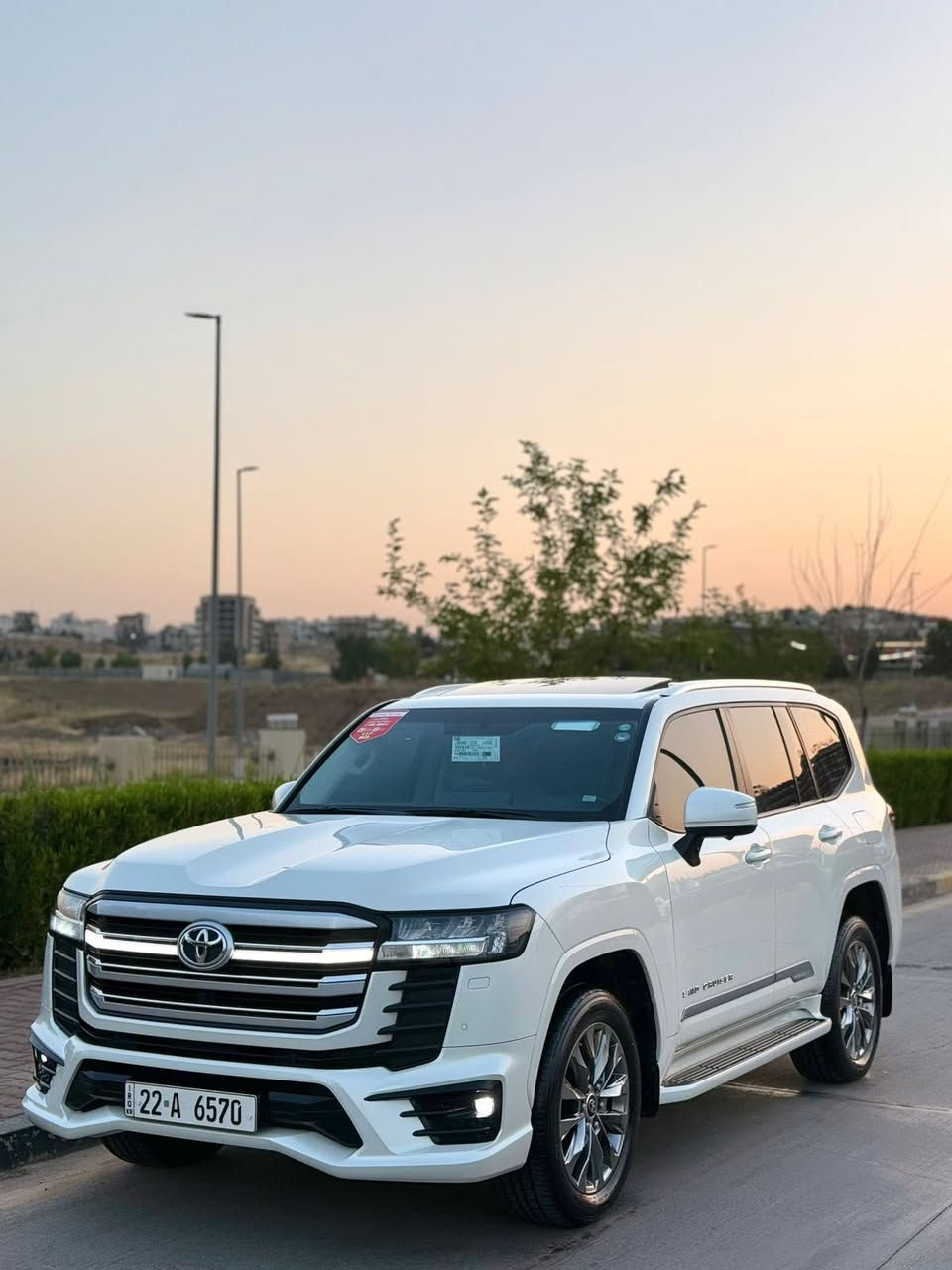 Toyota land Crusier GXR Limetid 2023
تۆیۆتا لاند کرۆزەر مۆدێل 2023 
ئەزیزان سەیارەکە بێ بۆیاخە دەعامی بۆ دەعامی بەشەرت
بۆیاخی نیە،سارد نیە

مواسەفاتی :
🔹بەصمە،🔹درگا بەصمە،🔹کوشن جلد.  🔹ناوزەرد🔹سڵاید،🔹تبرید مرکزی🔹،برێک بصمە،
🔹ئۆتۆ هۆڵد،،🔹ڕاداری لاکان و پێش و دوا 
🔹کامێرە ٣٦٠ دەرەجە،🔹ئاوێنە کارەبا
🔹هەردوو کوشنی پێشەوە کارەبا
🔹بەخی ئاو 🔹سەلاجە،🔹٣شاشە🔹سنوق جەک
🔹بلاجکتۆر🔹ئاوێنە ئیشارەت…چەندین مواسەفاتی تر

سەیارەکە زۆر جوان و تازە ماوەتەوە
گێڕ و مەکینەی بەشەرت 
سەیارەکە شوێنی لە سلێمانیە

نرخ:665$ مەجالی تێدایە
***********

