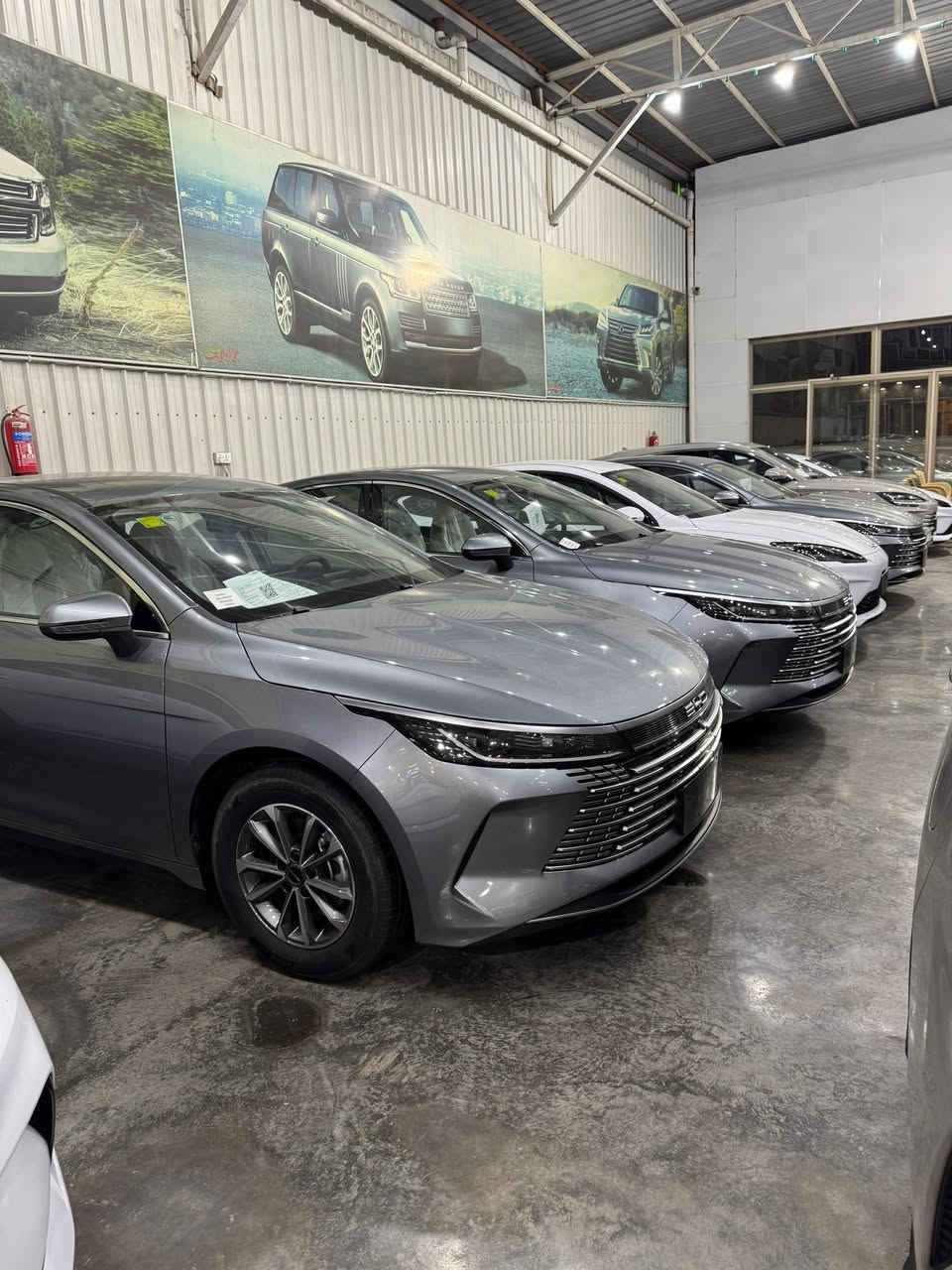 🚘توفر لكم شركه تاج الدين لتجاره السيارات
✨ وصلت التحف الجديدة 
BYD Sael 05 2025 
 BYD Destroyer 2025
BYD Song Plus 2025
سيارة هجينة تجمع بين التكنولوجيا المتطورة والاقتصاد العالي بالفئة الفاخرة!انتبه رياضي ⚡

🔹 أهم المواصفات:
محرك هايبرد DM-i (بنزين + كهرباء) باستهلاك اقتصادي وأداء قوي ⚡⛽
يصل مدى السير الكلي 2.100 km ⚡⛽
ويل كب رياضي ⚡
شاشة وسطية مع نظام ذكي للتحكم 👨‍💻
مقاعد جلد فاخرة 🛋️
إضاءة LED أمامية وخلفية بتصميم عصري 💡
أنظمة أمان متطورة
مدى ممتاز على البطارية مع شحن سريع 🔋
تجهيزات مميزة للراحة 🎶
 BYD SEAL 05 2025 .. الفخامة والذكاء اجتمعوا بسيارة وحدة!

📍موقعنا: 
⬅بغداد - معارض البياع الشارع الاول المميز 
لاستفسارتكم يرجى الاتصال على الأرقام :

👨‍💻 قسم خدمة العملاء :
☎ 0773 673 6737 ابو ليث الزبيدي
