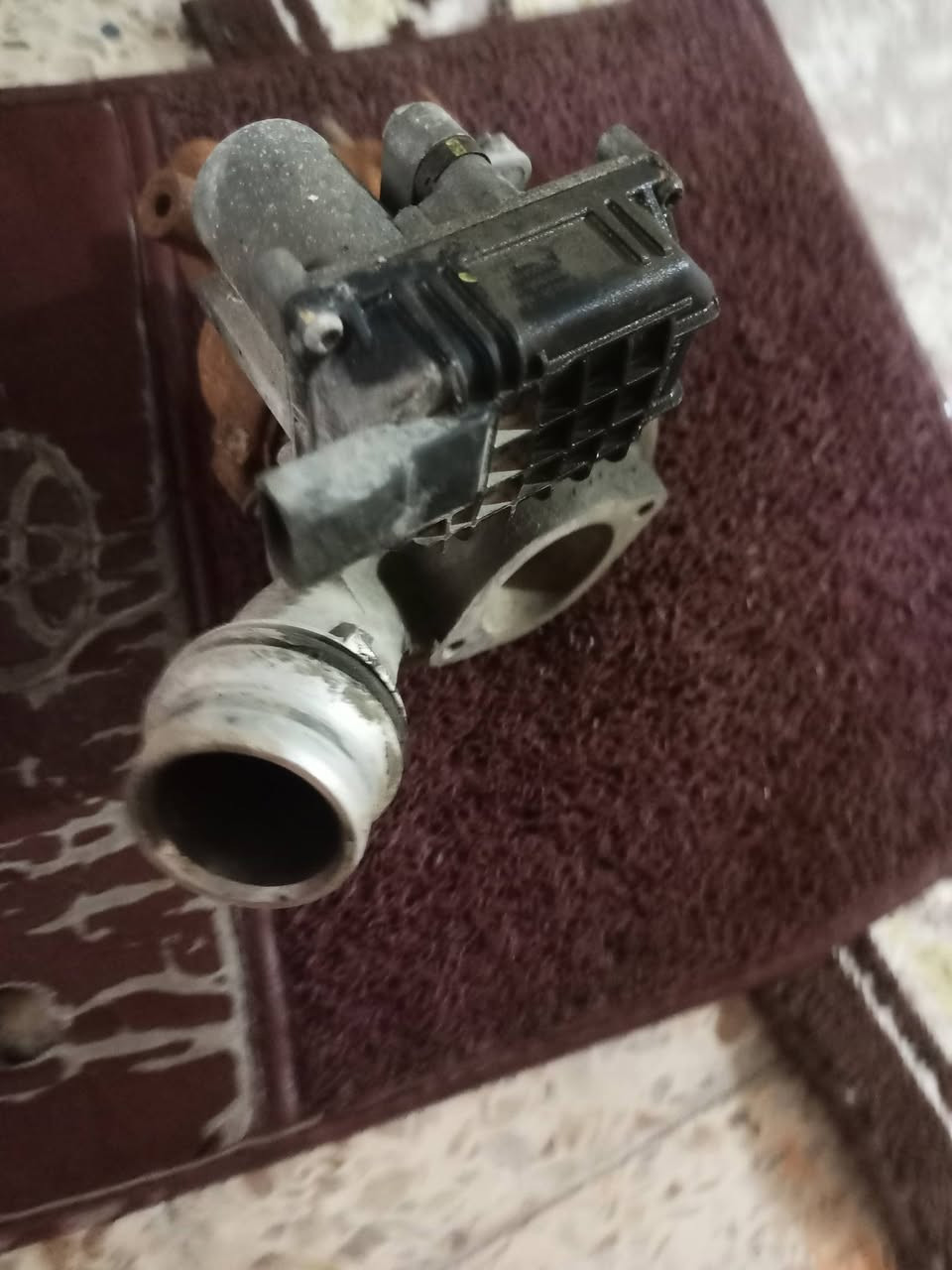 للبيع  سوبر  استاركس دبلو مسكر كان مشدود علا سياره استاركس ( 2019)  كلش نظيف السعر (300) الف الاتصال  على الرقم (***********)مكان البصره
