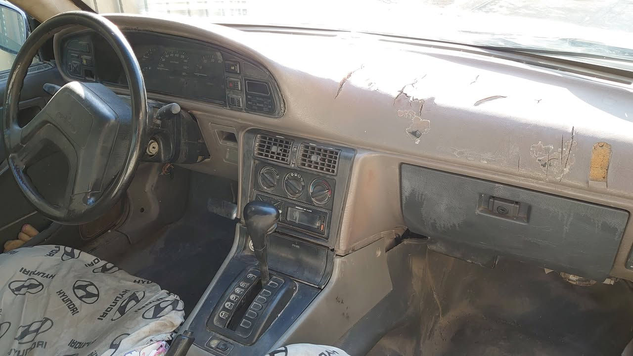 برنس 94 رقم الماني كربلاء مشروع وطني
ورثه وراعيها عنده قسام شرعي يعني حاضر للتحويل
محرك لكنزا 2000 كلش نظيف كير اوتماتيك بي مشكله من بارده السياره ماينمر ومن تحمه تمشي طبيعيه 
تخم تاير جديد باتري جديد الكهربائيات كلها شغاله الدشبول كله شغال
بيها فطر بالشاصي عكس السايق مامصلح
السعر 14 
مكاني بغداد ***********
