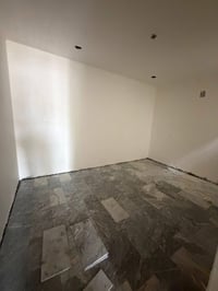 مشتمل للبيع الشعب شارع عدن خلف مكوه الخضراء.  ٨٥ متر واجهه ٥ ونص نزال ...