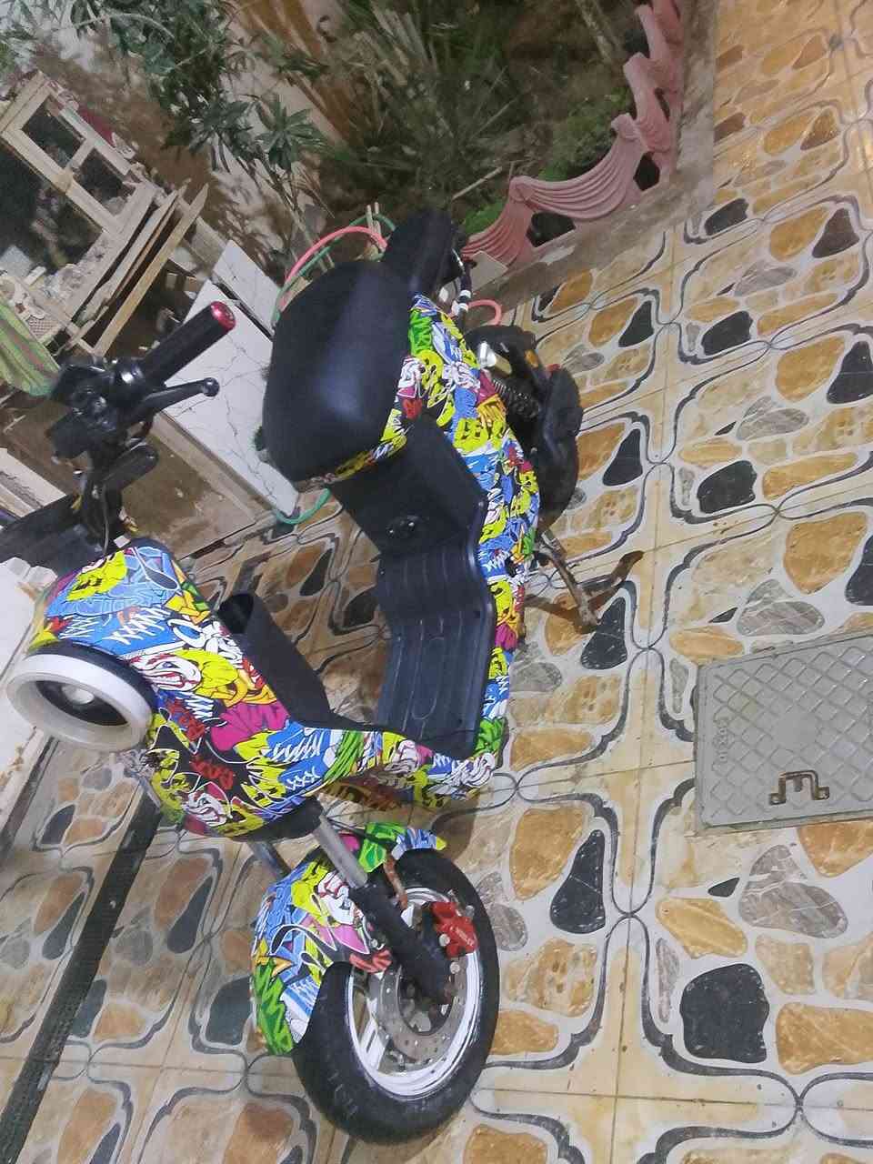 دراجه شحن للبيع ٦ باتري ودراجه عليها تزويد سرعه ماناقصهه شي كلشي شغال وشحن يدوم خير من الله السعر 525 
مكاني البصره 
***********
