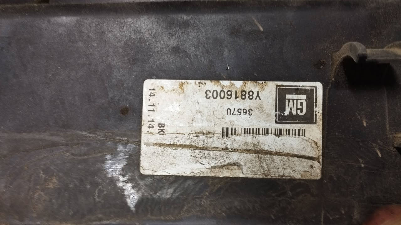 متوفر مروحة ماليبو كاملة اصلي تفصيخ و نظيف اخو الجديد من موديل ٢٠١٣-٢٠١٦ الشكل المقدس
السعر 100$

***********
