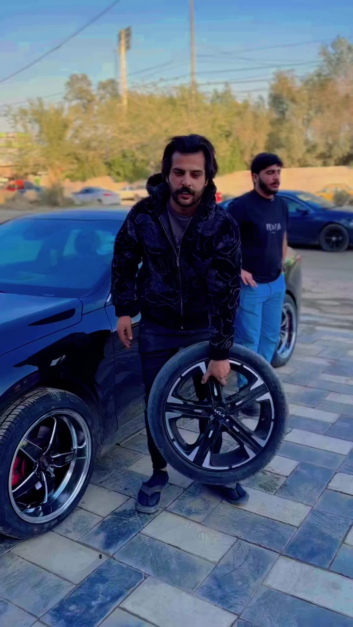 اهلاً وسهلاً بيكم بكل وقت شنو رئيكم بهاي التحفه


**إذا كنت صاحب هذا الإعلان وتريد حذفه لأي سبب، رجاءا أرسل رسالة إلى الدعم الفني**