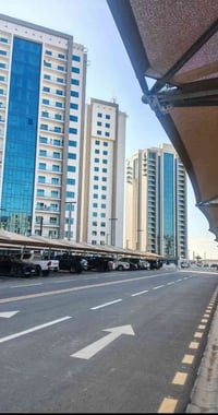 🏢 شقق للايجار في مجمع البروج السكني – شارع بغداد الدولي 🏢  تتوفر لدينا...