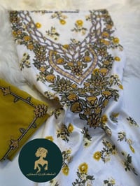 مخاوير الملكة 2026 • حرير اندونوسي • ٤م