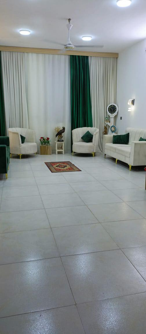 غرفة تزگام عراقي بيد نجار مضبوط ١٠٠٪؜ نضيفه وتكمه + تخم قنفات نضيف ونازك /المكان قضاء النصر /الشراي يراسلني


**إذا كنت صاحب هذا الإعلان وتريد حذفه لأي سبب، رجاءا أرسل رسالة إلى الدعم الفني**