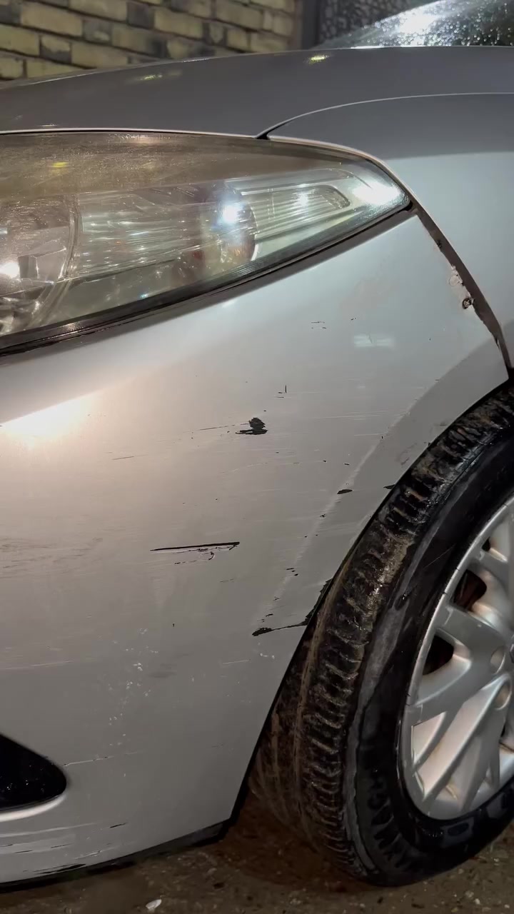 السلام عليكم
رينو 2016 للبيع 

السلام عليكم
للبيع رينو فلوانس 2016 سياره مابيها صبغ محور كير ومحرك كورلا تبريد شغال السياره جاهزه فول بصمه بيها الستيرن ثكل عندي ماعرف السبب ابيع على وضعها السعر50 ورقه مكان السياره الدوره للاستفسار 
***********
