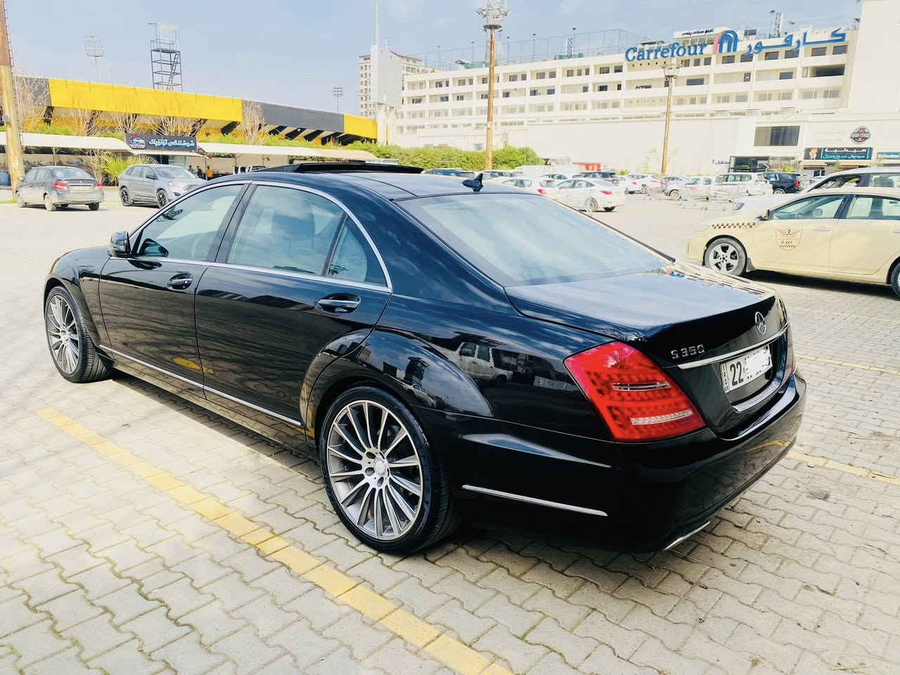 S Class   S350
سعر 26000 $
موبايل  ***********

مارسيدس موديل 2013 مكفول فول مواصفات باب خلفي لارج بانوراما داخلي بيجي كشنات جلد أربحة كشنات أمامي وخلفي كهربائي أربحة باب والصندوق الشفط والكهرباء بها كامره وحساسات أمامي وخلفي  ماشي 150000كم السيارة جديد دعامي للدعامي بشرط مابه اي النقص رقم والفحص والهزه والسنوية جديد حتئ 2031 السنوية بأسمي سعر 260 موجود بأربيل
