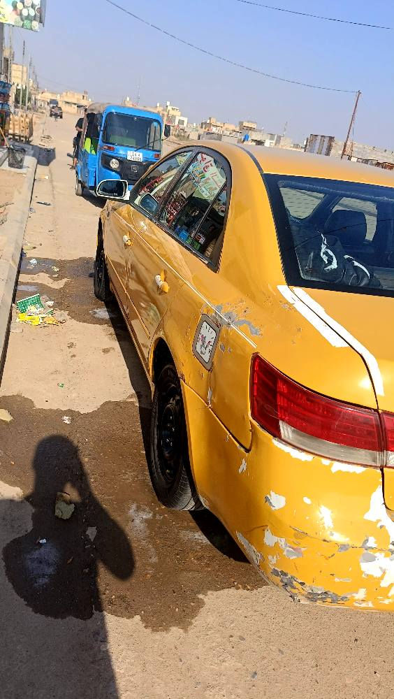 يالله سوناته موديل 2009 بيه جاملغ مكينه كير مكفولات تبريد صيف الفات منضومه كامله سياره جاهزه شغاله غاز بانزين سياره بسمي رقم نكليزي عارضهه ب75 وبيه مجال شراي يتصل *********** رقامي ثنينهن بيهن وساب ***********
