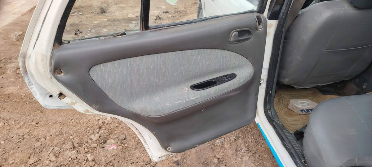 كيا سيفيا موديل ١٩٩٥
هزه وسنويه جديده رقم الانكليزي 
مصبوغة حزام 
مكينه مسكر جديدة 
صدرها نضيف 
مكاني ديالى بعقوبة كنعان 
معروضه ٣٥ وبيها مجال حك جيتك 
استفسار أتصل***********
