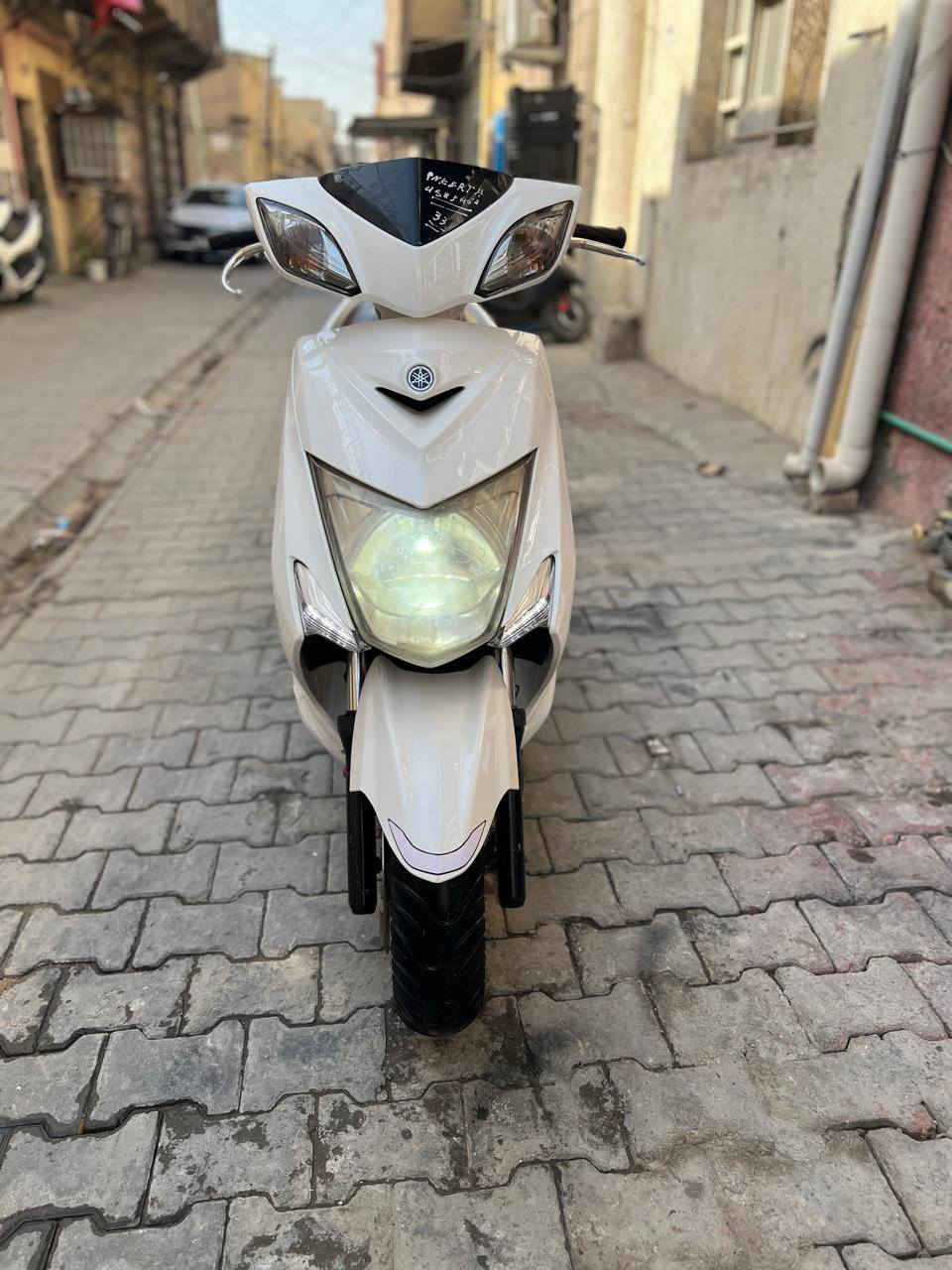 دراجه سكنس فحل لد ياباني جديده مال رمبه مديل 2016 نوزل خطين قبق نفخ ستان كهربائي مكينه ناعمه كفرات اصليه دراجه جديده مكفوله اي نقص مابيها مكفوله السعر مليون 200 العنوان بغداد الكرخ رقم ***********
