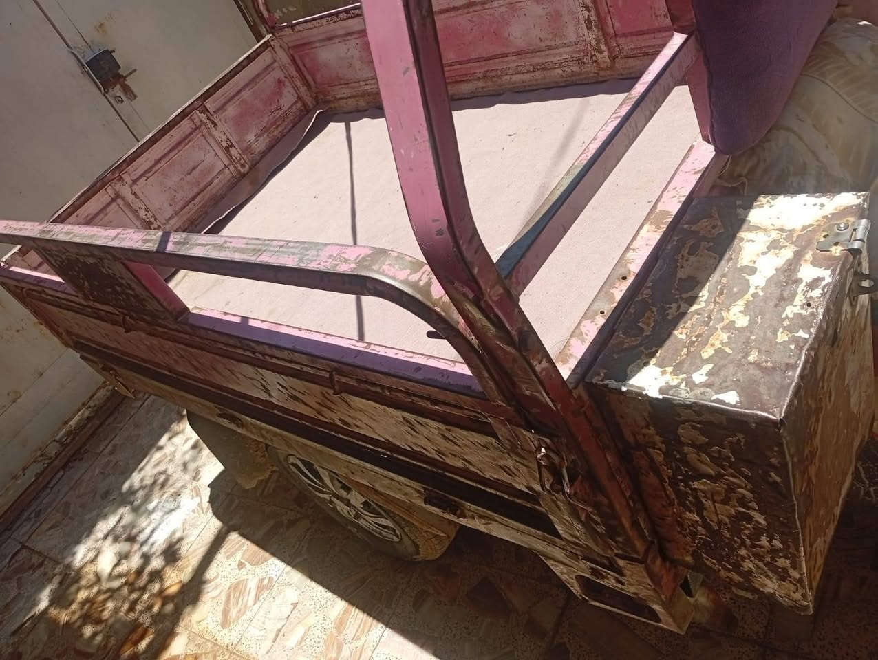 ستوته جمره للبيع موديل 17 شاصي وركبه مقفولات مال جنايه السعر 1,250 ***********
