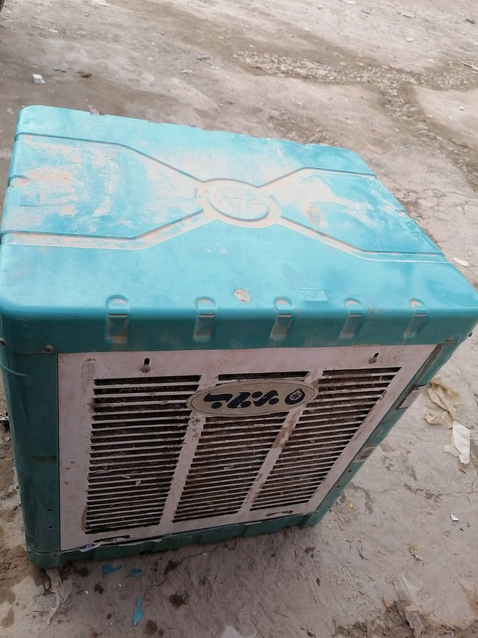 مبرده برفاب الأصلي اخت الجديده للبيع ب 60 وبيها مجال مستعجل على بيعتها العنوان حله ورديه خارج مقابيل العلوه مخضر رقم ***********
