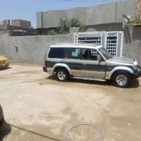 باجيرو • ميتسوبيشي باجيرو • سيارة 1993 • كير عادي • مكينة جديدة • رقم ...