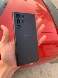 جهاز S22 الترا نضيف جدأ ذاكرته 256 عشوائيه 12 المعالج Snapdragon 8 Gen...