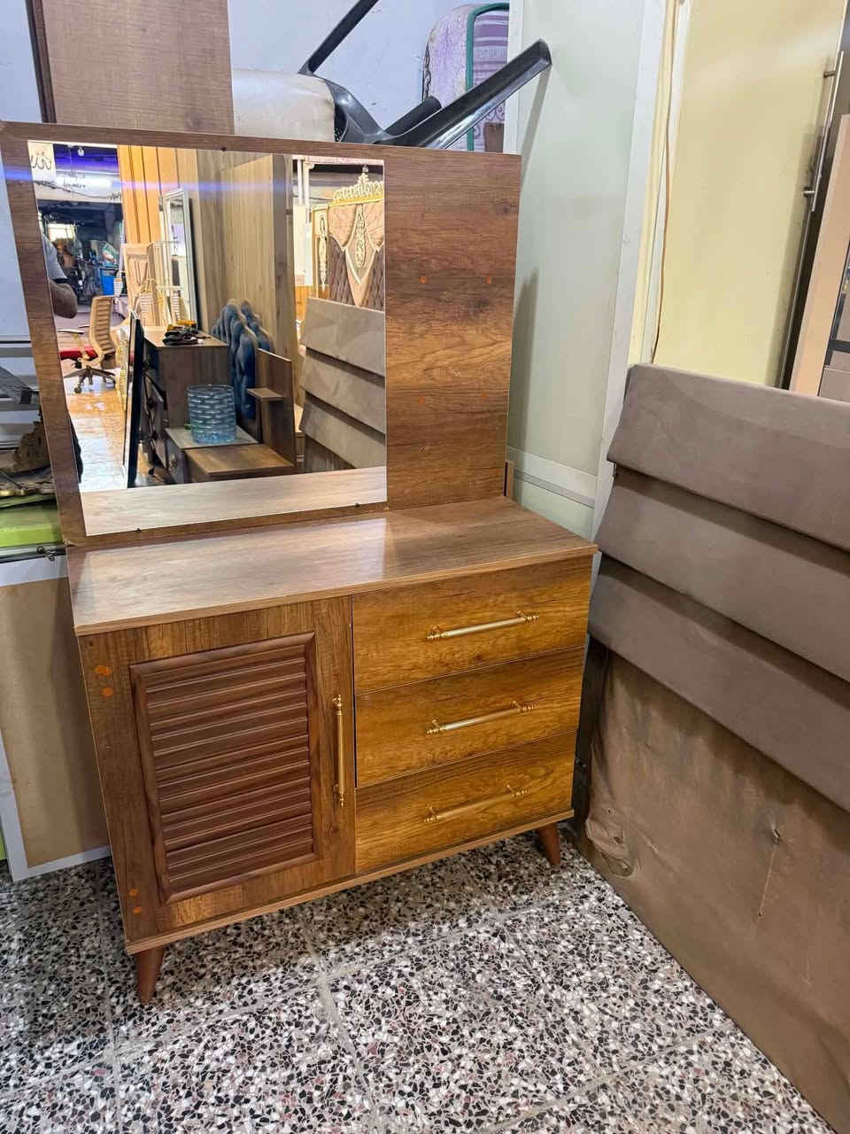 مساء الخير غرفه تركيه نضيفه تجنن ب٥٠٠ الف بس والشد والنقل علينه


**إذا كنت صاحب هذا الإعلان وتريد حذفه لأي سبب، رجاءا أرسل رسالة إلى الدعم الفني**