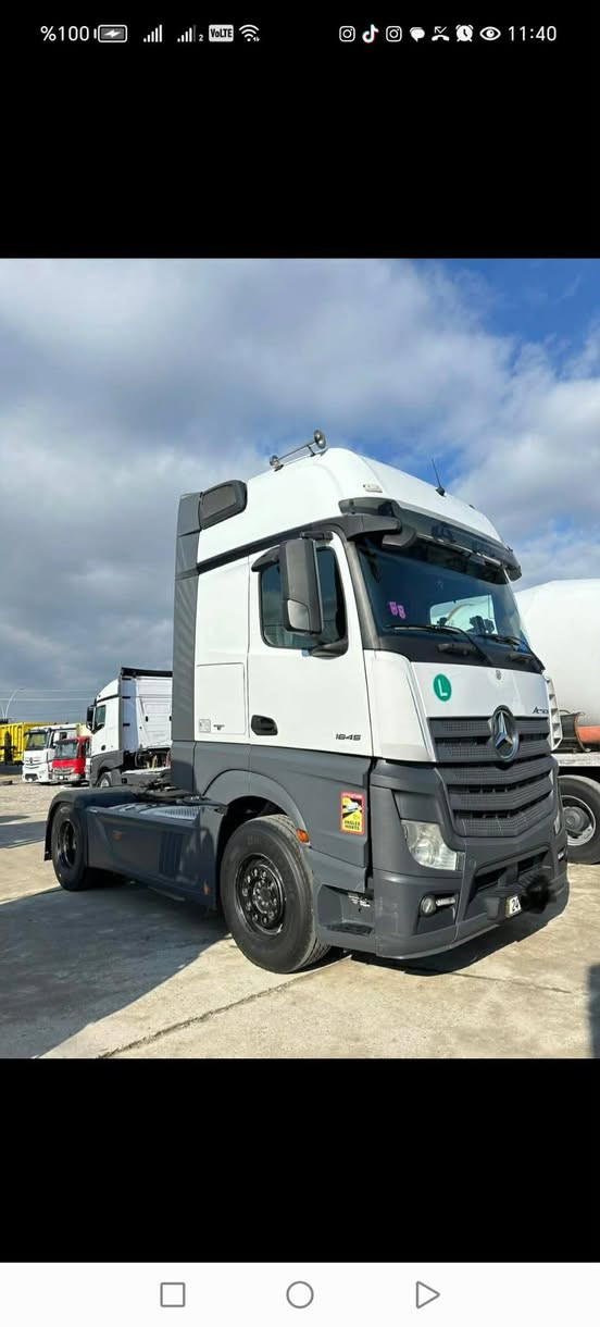 سلام عليكم اكتروس وحش مرقم جديد سنويه بس راس موديل 2015حجم 18/45 سقف عالي كاميره حساس ثلاجه تخم تايرجديد سياره جاهزه السعر 335$ مكان زاخو رقم ***********//***********
