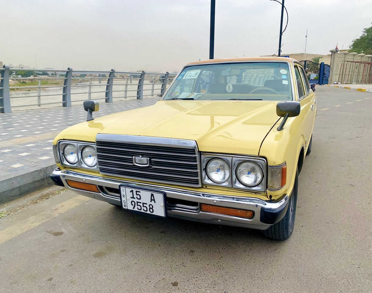 TOYOTA CROWN delux 1979
{عرض فقط للذواقة}
للبيع تويوتا كراون ديلوكس ١٩٧٩ محرك سته سلندر كير طرح أوتوماتيك ￼تبريد شغال ستم صوت صدر جديد امامي خلفي 1000‎%‎100 تخم تاير . . 

للتواصل ***********
